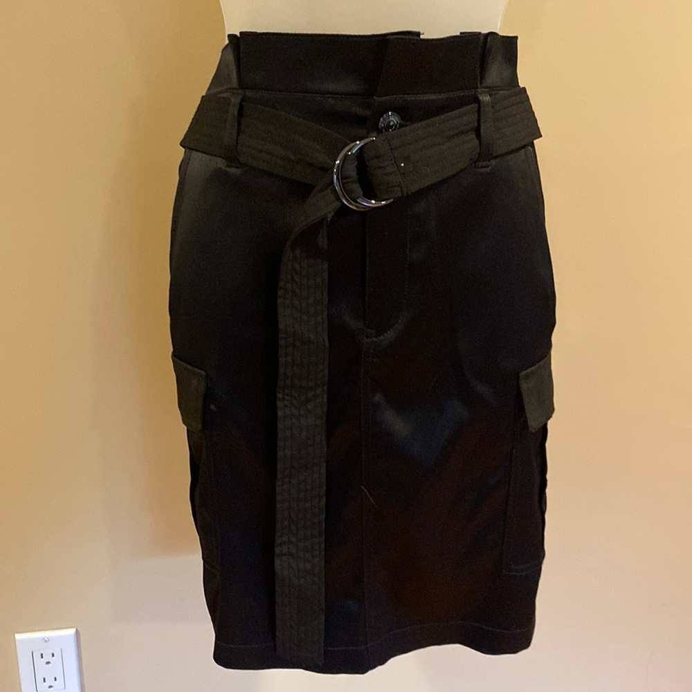 White House Black Market muni skirt